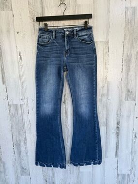 KanCan Women’s Size 27X31 Kurvy Mid Rise Stretch Flare Leg Blue Denim Jeans